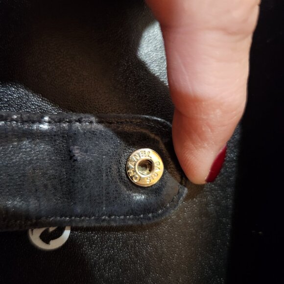 Chanel Bifold Long Wallet - Black Caviar - Picture 10 of 16